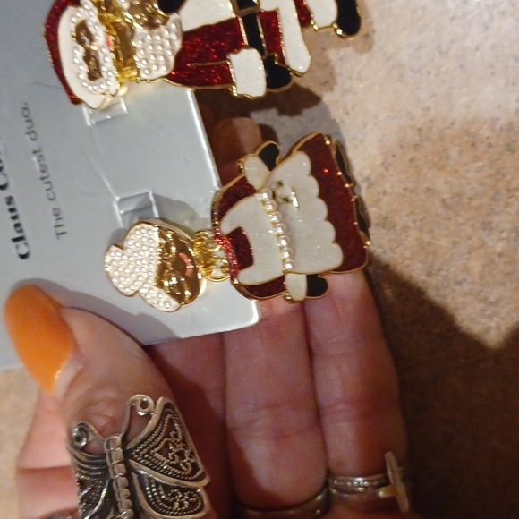 Sugarfix by Baublebar Claus Couple Earrings - Picture 4 of 5